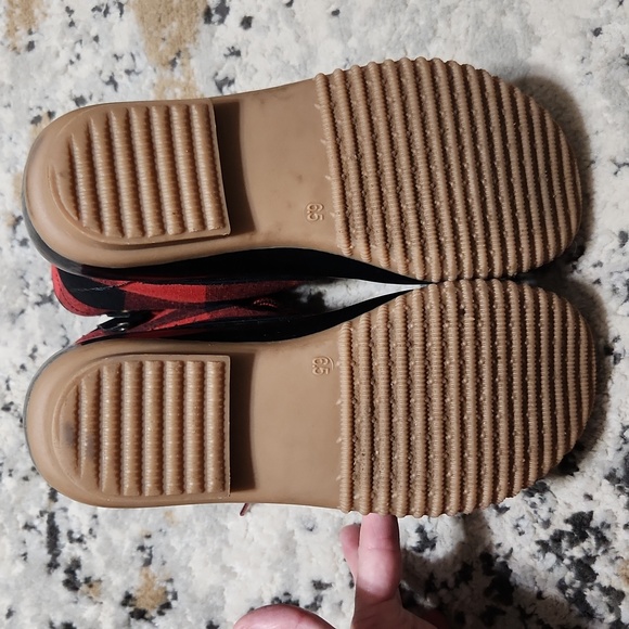 JustFab Loletta red & black Buffalo plaid duck boots EUC - Picture 6 of 10